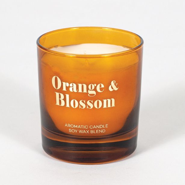 29,75 TL fiyatına Rakle Turuncu Orange & Blossom Portakal Çiçeği Kokulu Mum 120 gr