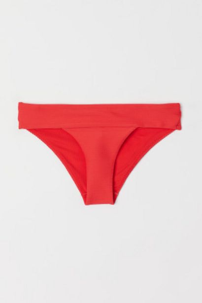 H&M içinde 29,99 TL fiyatına Tanga Bikini Altı fırsatı